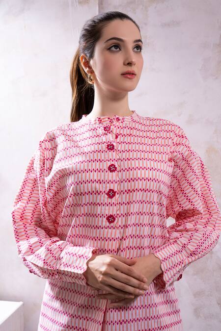 The White Tree Studio_Magenta Cotton Collared Azura Printed Tunic And Pant Set _at_Aza_Fashions