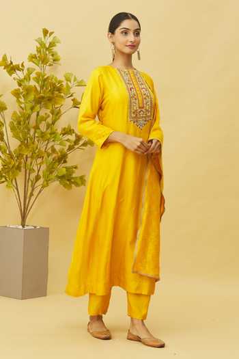 Buy_Samyukta Singhania_Yellow Silk, Bamboo Embroidery, Zardozi Embellished Placket Anarkali Pant Set_Online_at_Aza_Fashions