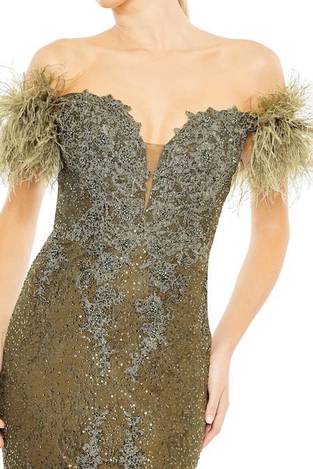 Mac Duggal Green Polyester Embroidery, Sequins Sweetheart Neck Floral Hand Embellished Gown Online at Aza Fashions Mac Duggal_Green Polyester Embroidery, Sequins Sweetheart Neck Floral Hand Embellished Gown _Online_at_Aza_Fashions