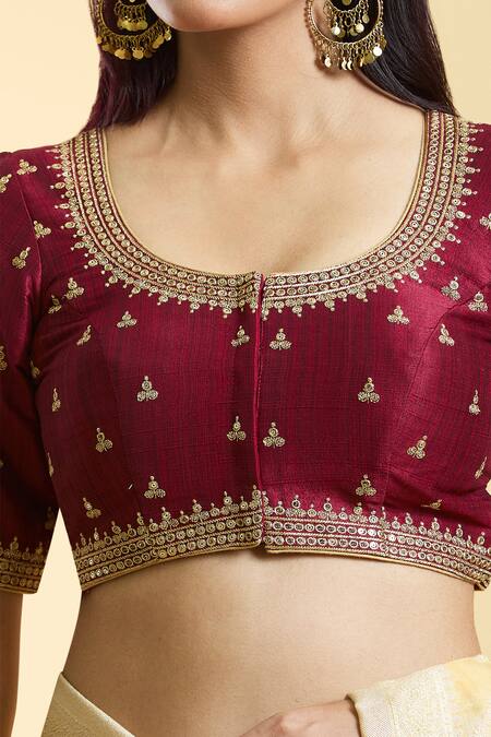 Samyukta Singhania_Maroon Silk Embroidery Round Neck Ditsy Flora Blouse _at_Aza_Fashions