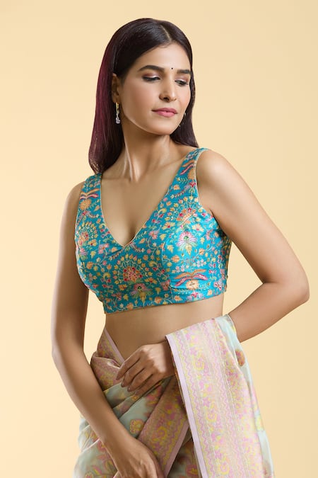 Buy_Naintara Bajaj_Blue Silk Embroidery Plunge Neck Resham Detailed Blouse 