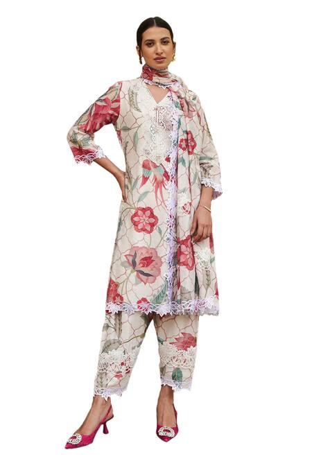 Shop Sage Saga Ivory Chanderi Lace, Applique, Embroidery V-neck Floral Print Kurta Set Online at Aza Fashions Shop_Sage Saga_Ivory Chanderi Lace, Applique, Embroidery V-neck Floral Print Kurta Set _Online_at_Aza_Fashions