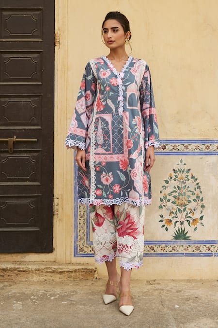 Sage Saga Grey Chanderi, Linen Lace, Embroidery V-neck Floral Print Kurta Salwar Set at Aza Fashions Sage Saga_Grey Chanderi, Linen Lace, Embroidery V-neck Floral Print Kurta Salwar Set _at_Aza_Fashions