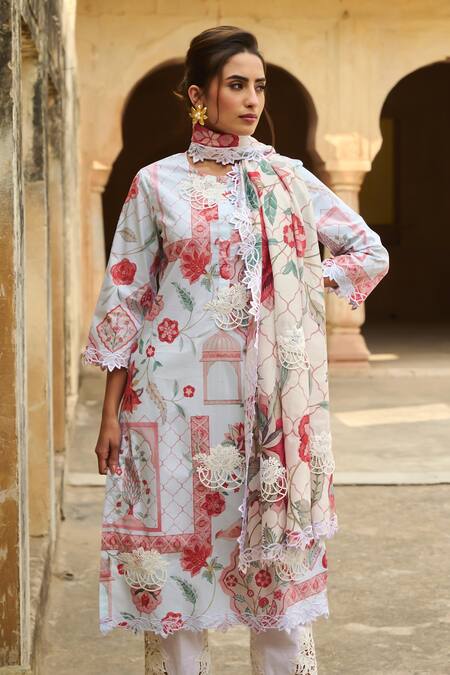 Buy Sage Saga Blue Chanderi, Lace Lace, Embroidery Round Neck Mughal Print Straight Kurta Set Buy_Sage Saga_Blue Chanderi, Lace Lace, Embroidery Round Neck Mughal Print Straight Kurta Set