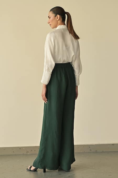 Somya Goyal_Green Super Organza Solid Parallel High-waisted Flared Trouser_at_Aza_Fashions