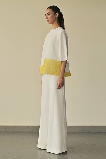 Buy_Somya Goyal_White 95% Microfibre Faille Embroidered Pvc Loop Round Landscape Top_Online_at_Aza_Fashions