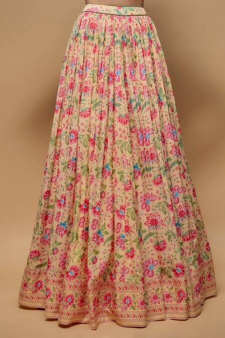 Shop_Krishna Padia_Yellow Crepe Embroidery Sweetheart Neck, Round Bloom Print Jacket Lehenga Set _Online_at_Aza_Fashions