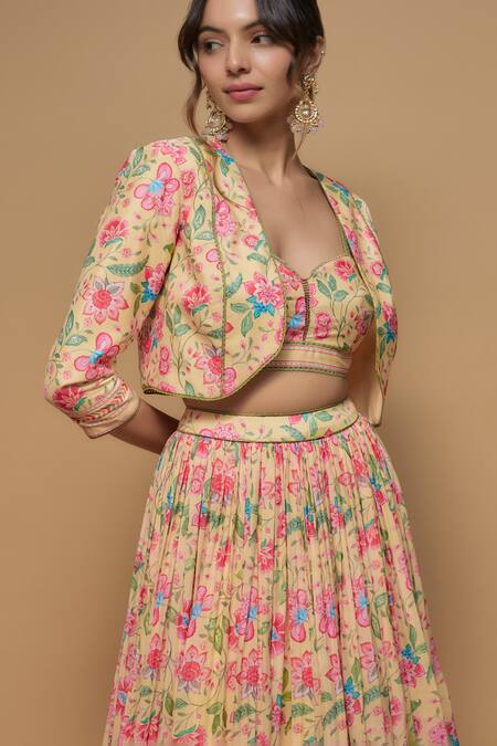 Krishna Padia_Yellow Crepe Embroidery Sweetheart Neck, Round Bloom Print Jacket Lehenga Set _at_Aza_Fashions