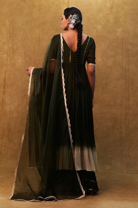 Shop Merge Design Green Georgette, Organza, Chiffon Cut Work, Floral Applique Anarkali Pant Set at Aza Fashions Shop_Merge Design_Green Georgette, Organza, Chiffon Cut Work, Floral Applique Anarkali Pant Set _at_Aza_Fashions