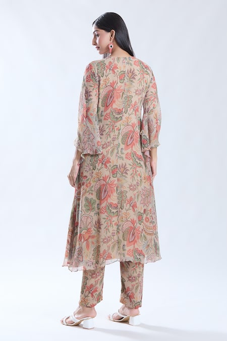 Preeti Jhawar Floral Pattern Kurta & Pant Set 