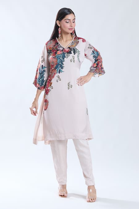 Preeti Jhawar White Chiffon V Neck Floral Pattern Kurta And Pant Set 