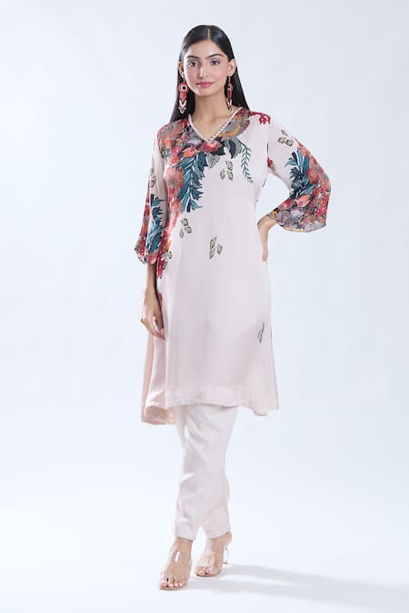 Preeti Jhawar Floral Pattern Kurta & Pant Set 
