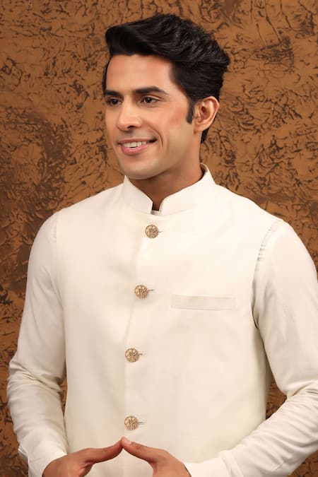 Shop_Cosa Nostraa_Gold Carved Blooming Beauty 7 Pcs Buttons _at_Aza_Fashions