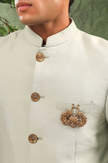 Cosa Nostraa_Gold Carved Peacock Pride Brooch _Online_at_Aza_Fashions