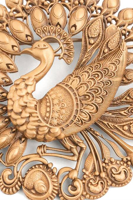 Buy_Cosa Nostraa_Gold Cut Work Dancing Peacock Brooch _Online_at_Aza_Fashions