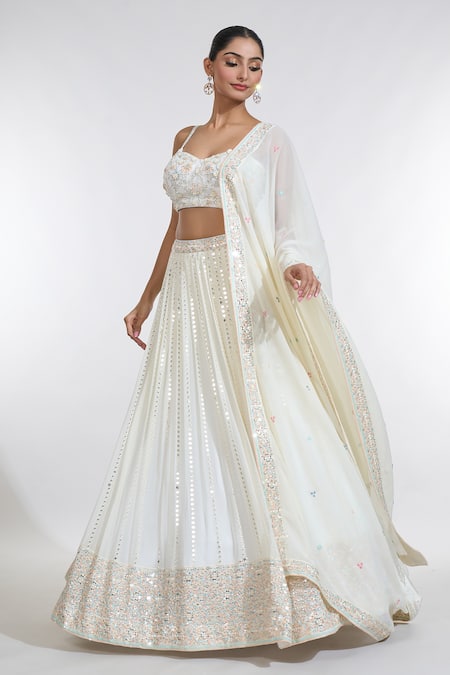 Meenagurnam_Ivory Net Beads, Sequins, Mirrors Sweetheart Neck Ray Embroidered Lehenga Set _Online_at_Aza_Fashions