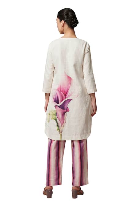 Dressfolk_Ivory Linen, Cotton Round Neck Floral Digital Printed Kurta And Pant Set_Online_at_Aza_Fashions