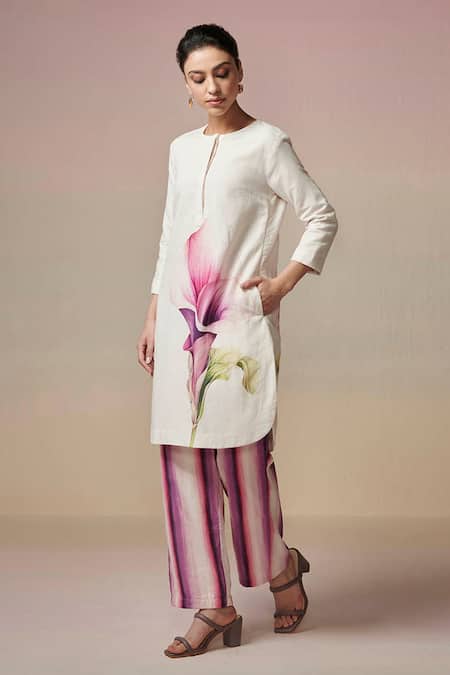 Shop_Dressfolk_Ivory Linen, Cotton Round Neck Floral Digital Printed Kurta And Pant Set_Online_at_Aza_Fashions