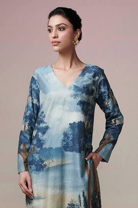 Buy Dressfolk Blue Chanderi V-neck Floral Digital Printed Kurta Set Online at Aza Fashions Buy_Dressfolk_Blue Chanderi V-neck Floral Digital Printed Kurta Set_Online_at_Aza_Fashions