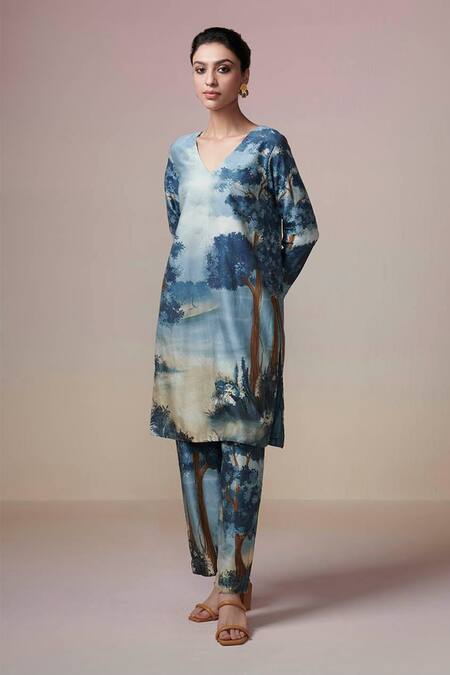 Shop Dressfolk Blue Chanderi V-neck Floral Digital Printed Kurta Set Online at Aza Fashions Shop_Dressfolk_Blue Chanderi V-neck Floral Digital Printed Kurta Set_Online_at_Aza_Fashions