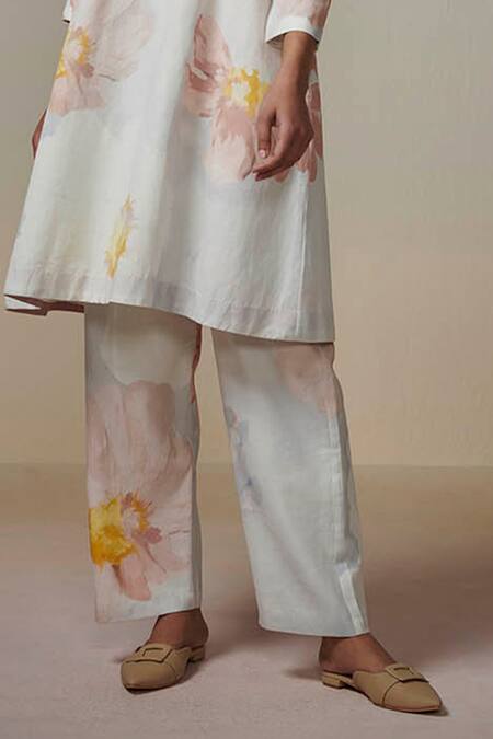 Buy Dressfolk Blue Linen, Cotton Split V-neck Floral Digital Printed Kurta And Pant Set Online at Aza Fashions Buy_Dressfolk_Blue Linen, Cotton Split V-neck Floral Digital Printed Kurta And Pant Set_Online_at_Aza_Fashions
