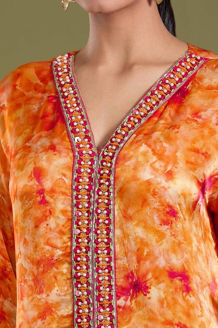 Buy Amani Orange Satin, Silk Beads, Sequins V-neck Tie Dye Kurta And Tulip Pant Set Buy_Amani_Orange Satin, Silk Beads, Sequins V-neck Tie Dye Kurta And Tulip Pant Set