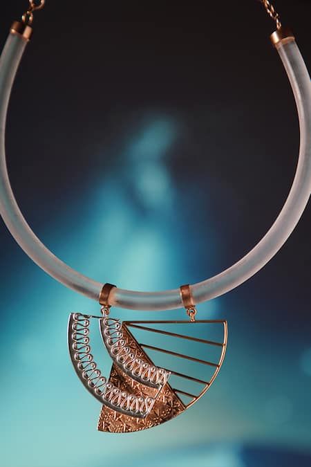 Shop Suhani Pittie White The Cairo Moon Choker Pendant Necklace at Aza Fashions Shop_Suhani Pittie_White The Cairo Moon Choker Pendant Necklace _at_Aza_Fashions