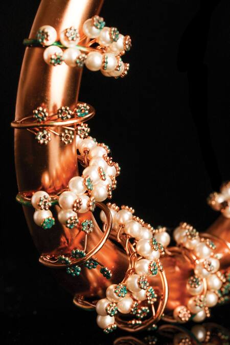 Suhani Pittie_Gold Plated Emerald Serpentine Embellished Kanthi Necklace _Online_at_Aza_Fashions