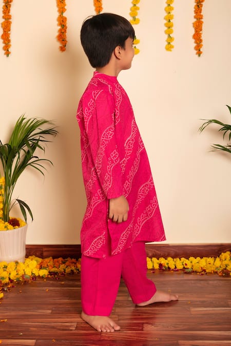 Shop Pomcha Jaipur Pink Cotton Bhandhej Print Kurta With Pant at Aza Fashions Shop_Pomcha Jaipur_Pink Cotton Bhandhej Print Kurta With Pant _at_Aza_Fashions