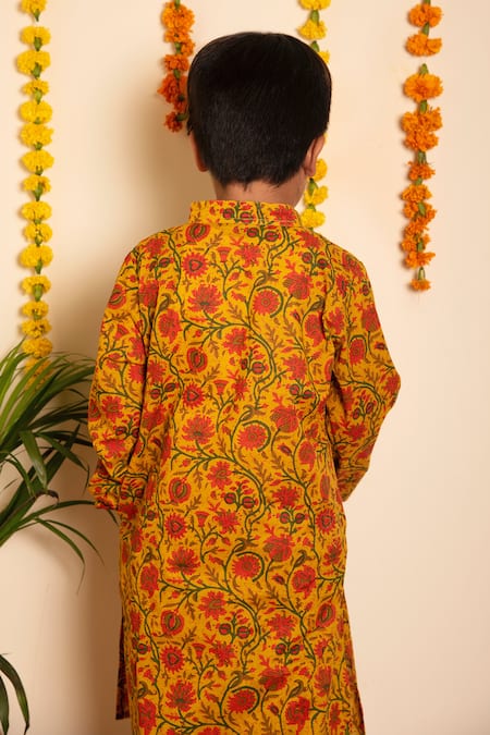 Shop Pomcha Jaipur Yellow Cotton Embroidery, Gota Patti Darpan Hand Block Print Kurta With Pant at Aza Fashions Shop_Pomcha Jaipur_Yellow Cotton Embroidery, Gota Patti Darpan Hand Block Print Kurta With Pant _at_Aza_Fashions