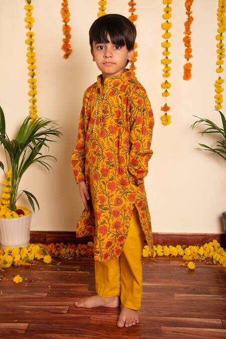Buy Pomcha Jaipur Yellow Cotton Embroidery, Gota Patti Darpan Hand Block Print Kurta With Pant Online at Aza Fashions Buy_Pomcha Jaipur_Yellow Cotton Embroidery, Gota Patti Darpan Hand Block Print Kurta With Pant _Online_at_Aza_Fashions