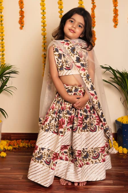 Buy_Pomcha Jaipur_White Cotton, Net Gota Patti, Embroidery Garden Rose Print Lehenga Set _Online_at_Aza_Fashions