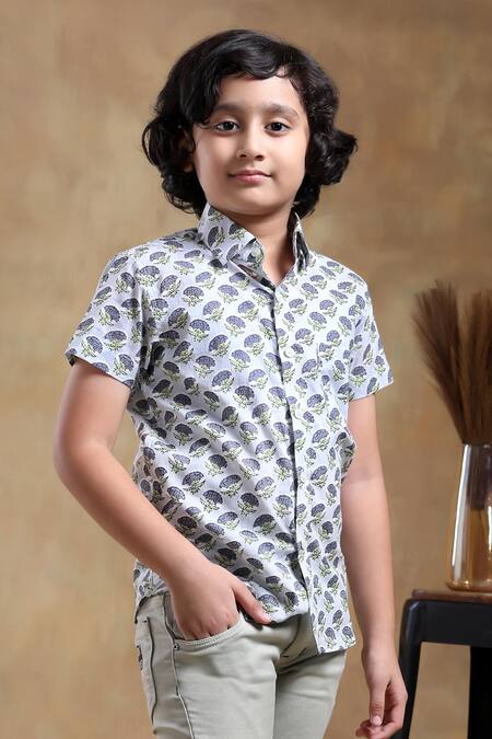 Pomcha Jaipur_White Cotton Bachpan Hand Block Printed Floral Shirt _Online_at_Aza_Fashions