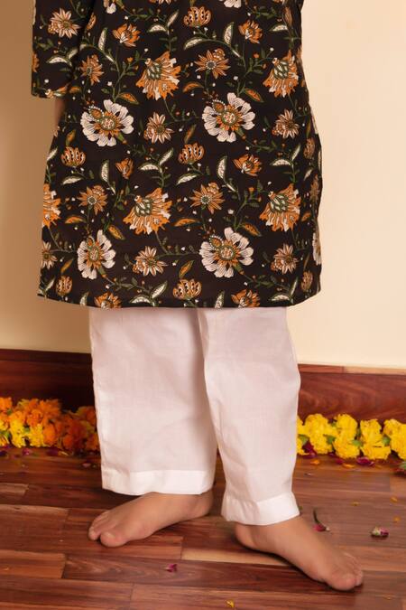 Buy Pomcha Jaipur Brown Cotton Embroidery Roop Rang Hand Block Print Kurta Pant Set Buy_Pomcha Jaipur_Brown Cotton Embroidery Roop Rang Hand Block Print Kurta Pant Set