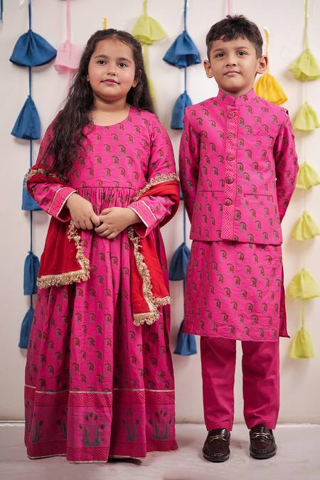 Tiny Colour Pink Chanderi, Cotton, Muslin Paisley Block Print Anarkali With Dupatta Online at Aza Fashions Tiny Colour_Pink Chanderi, Cotton, Muslin Paisley Block Print Anarkali With Dupatta _Online_at_Aza_Fashions