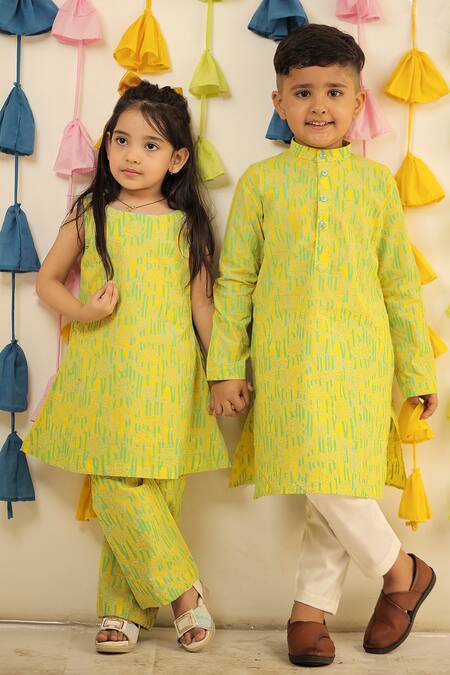 Tiny Colour Yellow Cotton Block Printed Kurta And Pant Co-ord Set at Aza Fashions Tiny Colour_Yellow Cotton Block Printed Kurta And Pant Co-ord Set _at_Aza_Fashions