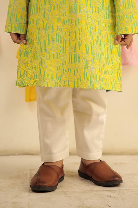 Tiny Colour Yellow Muslin, Cotton Embroidery Hand Block Print Kurta And Pyjama Co-ord Set Online at Aza Fashions Tiny Colour_Yellow Muslin, Cotton Embroidery Hand Block Print Kurta And Pyjama Co-ord Set _Online_at_Aza_Fashions