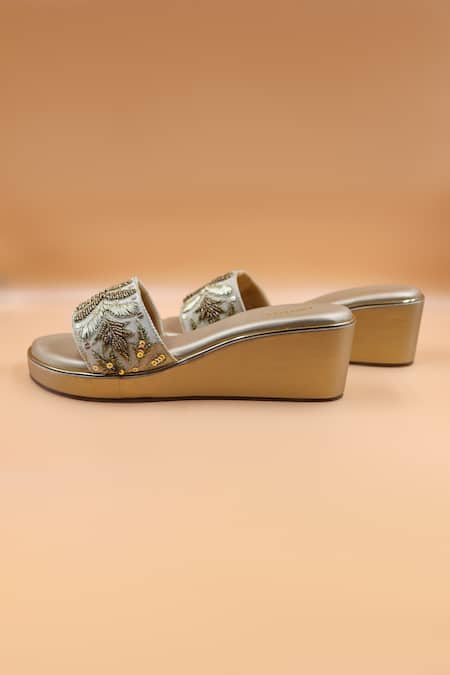 Foot Fuel Caroline Leaf Embellished Wedges 