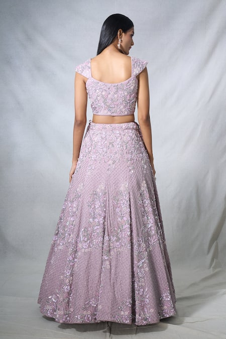 Panihari Floral Embroidered Lehenga & Blouse Set 