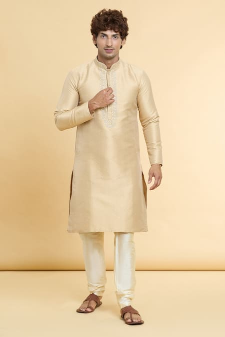 Arihant Rai Sinha Floral Pattern Placket Kurta 