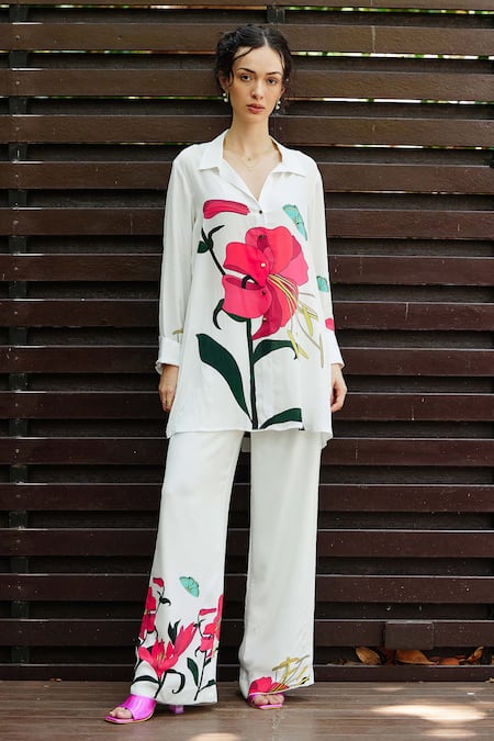 Buy Nautanky White Crepe Embroidery Collared Repose Floral Print Shirt With Pant Online at Aza Fashions Buy_Nautanky_White Crepe Embroidery Collared Repose Floral Print Shirt With Pant _Online_at_Aza_Fashions
