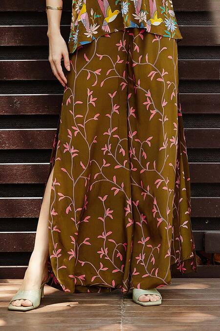 Buy Nautanky Green Crepe V-neck Aviary Printed Boxy Tunic With Pant Online at Aza Fashions Buy_Nautanky_Green Crepe V-neck Aviary Printed Boxy Tunic With Pant _Online_at_Aza_Fashions
