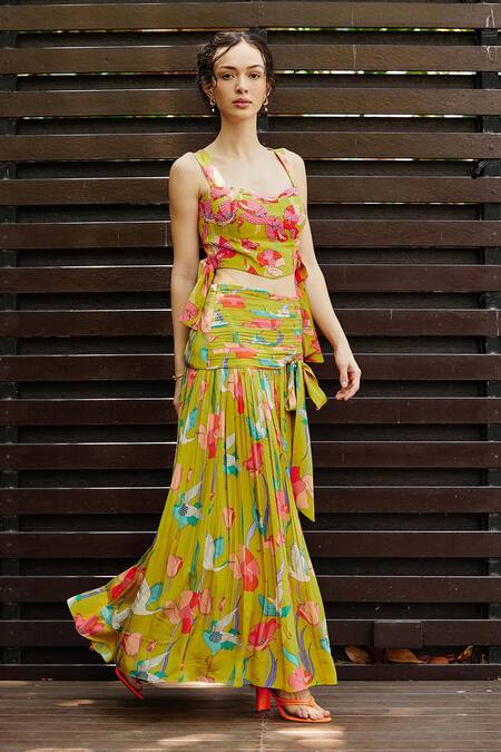 Buy Nautanky Yellow Crepe Beads Sweetheart Neck Botanical Print Bustier With Slit Skirt Buy_Nautanky_Yellow Crepe Beads Sweetheart Neck Botanical Print Bustier With Slit Skirt
