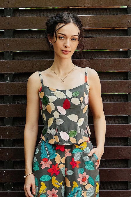 Buy_Nautanky_Grey Crepe Sequins Sweetheart Neck Exotic Print Corset And Pant Co-ord Set _Online_at_Aza_Fashions