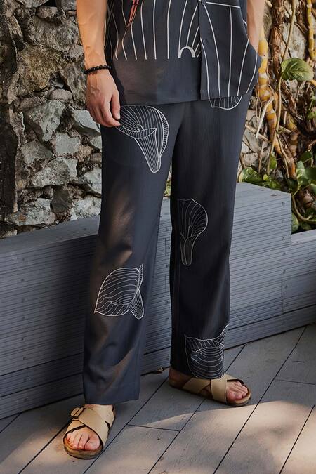 Nautanky Grey Cotton Ebony Printed Shirt With Pant Online at Aza Fashions Nautanky_Grey Cotton Ebony Printed Shirt With Pant _Online_at_Aza_Fashions