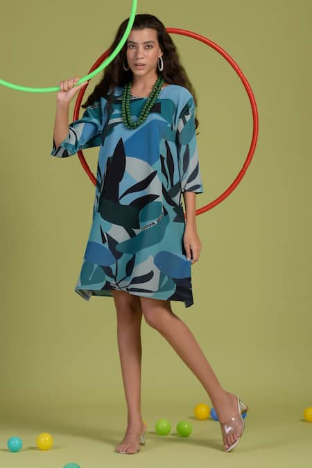 Tasuvure_Green Polyester Round Neck Alissa Abstract Print A-line Dress _Online_at_Aza_Fashions
