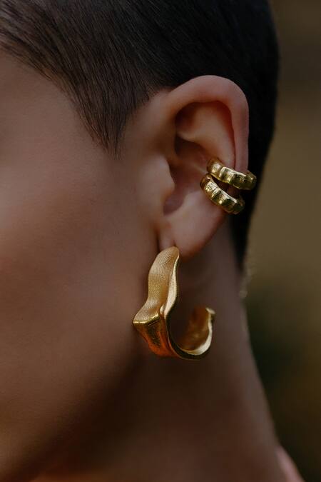 Shop Arvino Gold Plated Crimped Textured Hoops Online at Aza Fashions Shop_Arvino_Gold Plated Crimped Textured Hoops _Online_at_Aza_Fashions