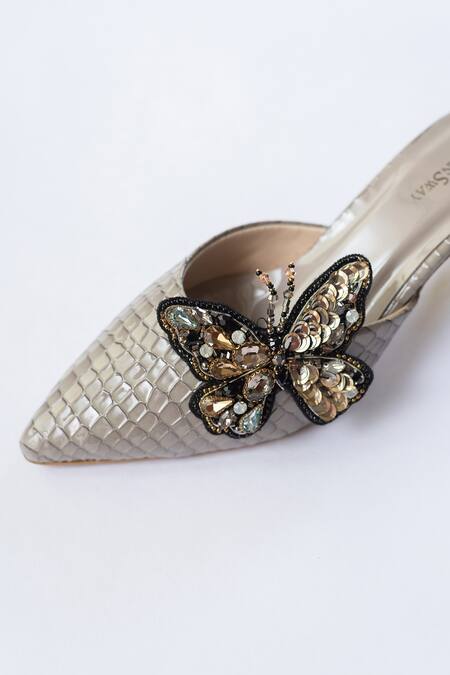 Buy_Urbansway_Grey Snake Texture Butterfly Clip Mule Heels _Online_at_Aza_Fashions
