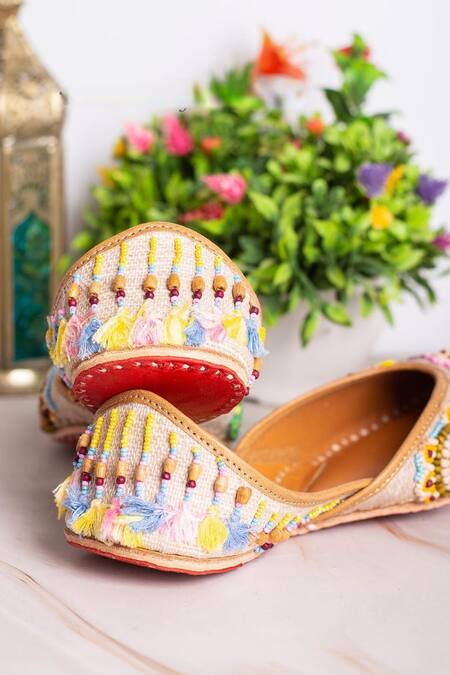 Buy_Kasually Klassy_Brown Beaded Bliss Embroidered Juttis_Online_at_Aza_Fashions