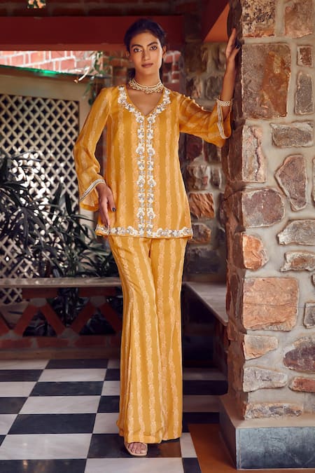 RITIKA VERMA Yellow Georgette Embroidered Sequin V-neck Rabia Jacket With Bell Pant 